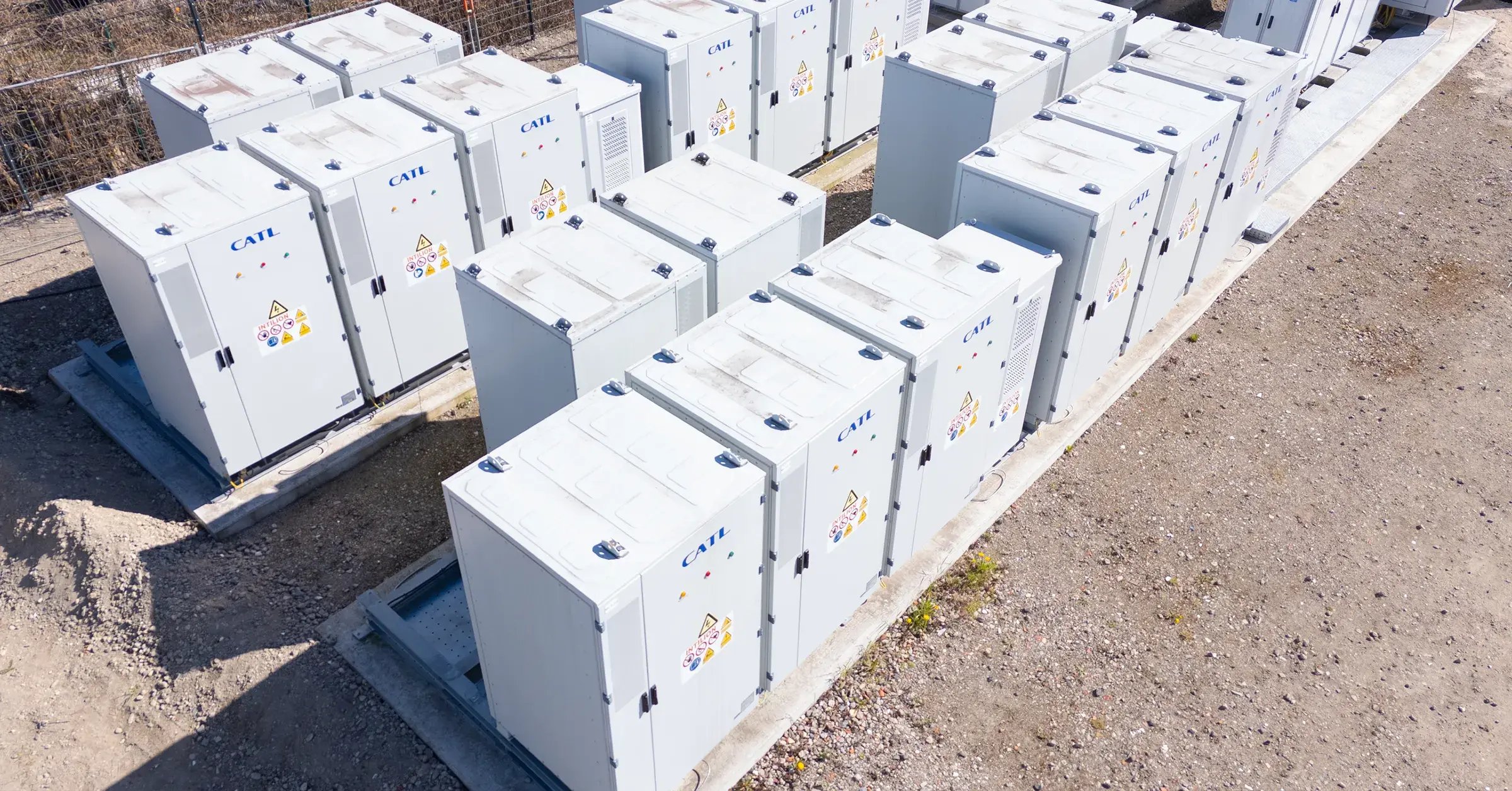 Luftaufnahme eines Großspeichersystems in Racksystem-Bauweise bei den Stadtwerken Dinslaken